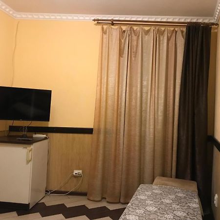 Львів Центр Міста Apartment In The Center Of Lviv Поруч Громадська Парковка Kültér fotó